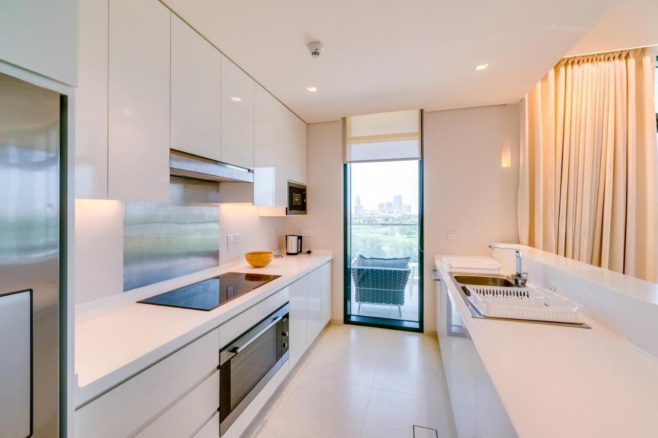 Vida Emirates Hills Residences * دبي